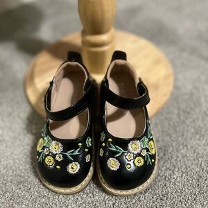 Mary Jane Floral Embroidered Black Kids Shoes
